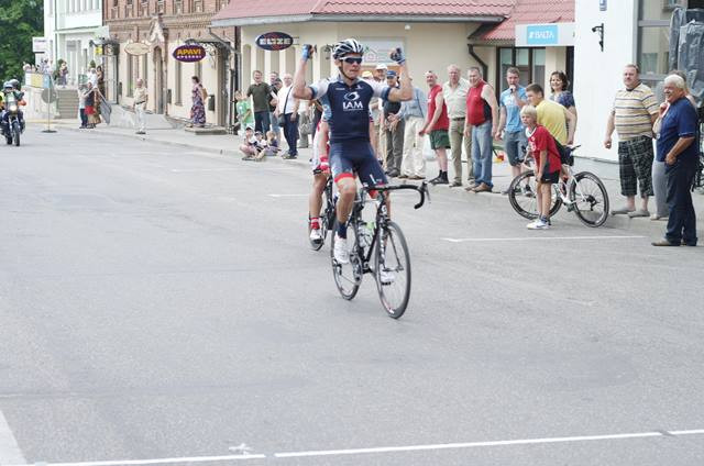 Saramotins kļūst par Latvijas čempionu grupas braucienā