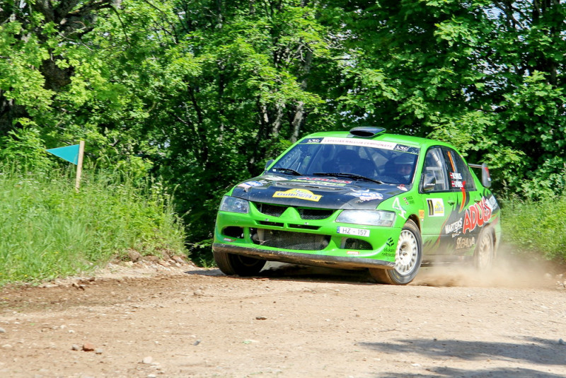 Latvijas rallija čempionātā sākas sezonas otrā, izšķirošā puse