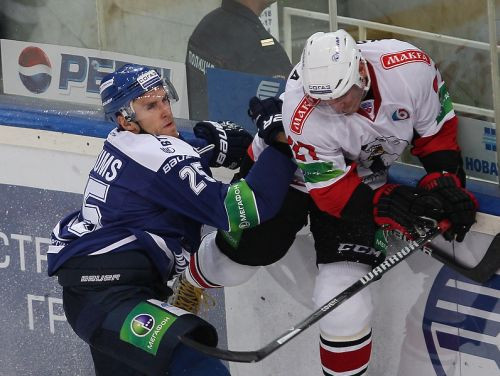 Dārziņam piespēle, Karsumam un "Dynamo" - uzvara ar 5:1