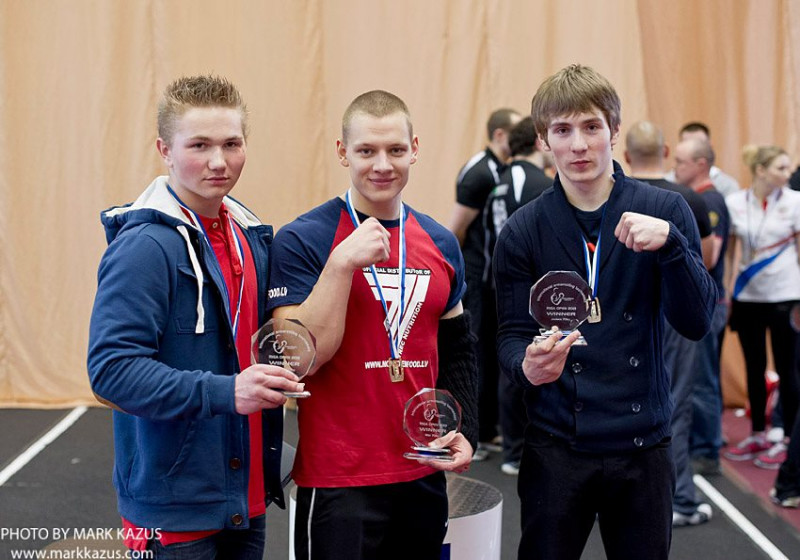 Krasovskis kļūst par pasaules junioru čempionu armrestlingā