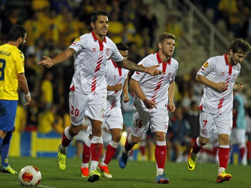 EL: "Sevilla" uzvar Portugālē, "Freiburg" izsēj divu vārtu pārsvaru pret "Slovan"