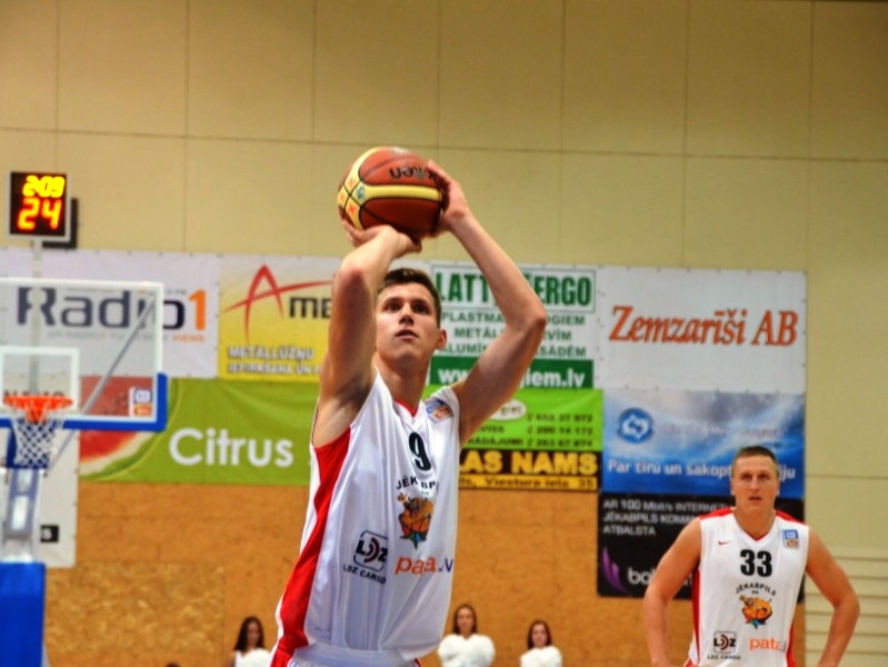 LBL2: "LU/BS Rīga" lieliskā ceturtajā ceturtdaļā izrauj uzvaru pār "Ventspils Augstskolu"