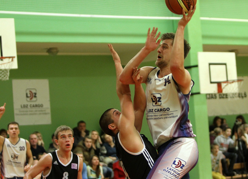 LBL2: RSU pieveic jelgavniekus, Ogres BS sagrauj Limbažus