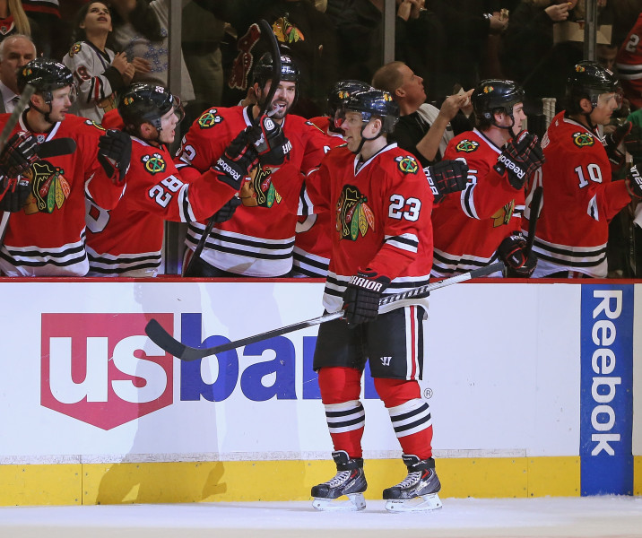 NHL līdervienība "Blackhawks" ar 7:2 sakauj "Flyers"