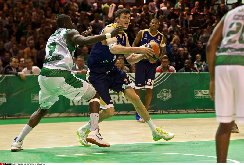 Eirolīgas nedēļas MVP - Darjušs Lavrinovičs