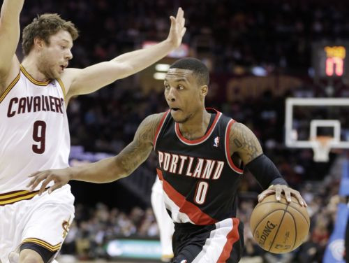 Lilards atkal glābj "Trail Blazers", "Thunder" septītā uzvara pēc kārtas