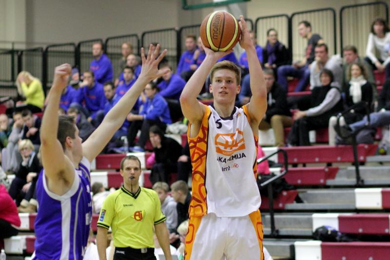 Mālmanim 25+10, Latvijas U18 izlase nopelna otro uzvaru