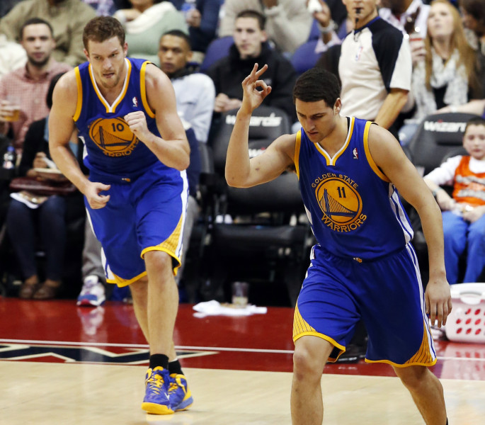 "Warriors" kārtējā uzvara, "Nuggets" iemet 137 punktus "Lakers"