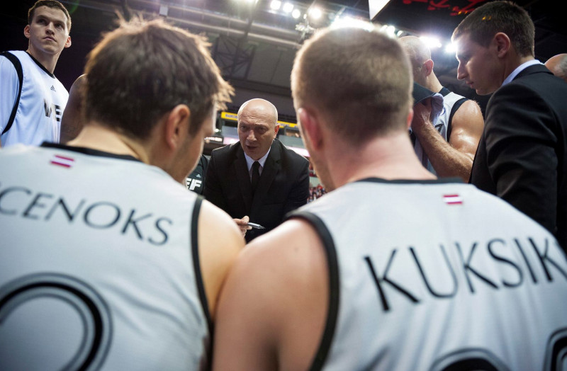 VEF jāsavalda "Azovas lauvas"