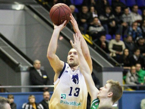 Strēlniekam 13 punkti, Bagatskis un "Budivelnik" izdzīvo pret Roulendu
