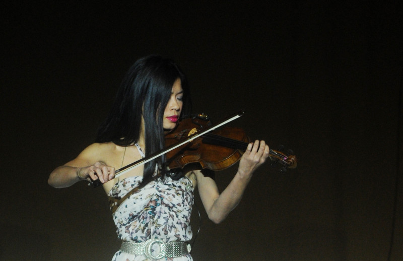 Slavenā vijolniece Vanesa Meja gatavojas startēt Soču olimpiādē