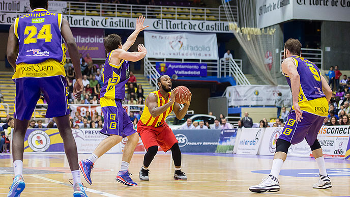 Pulens iemet 12 tālmetienus 22 minūtēs un labo ACB līgas rekordu (+video)