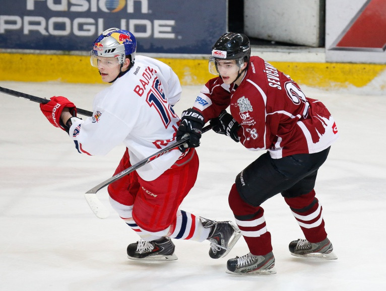 Sevčenko "hat trick", "Rīga" pirmo reizi pārvar "play off" pirmo kārtu