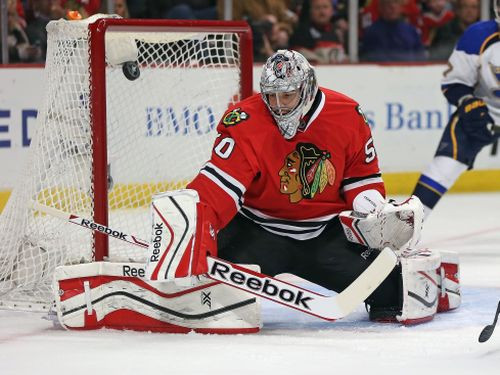 "Blackhawks" trešajā periodā sakauj "Blues" un iesoļo nākamajā kārtā