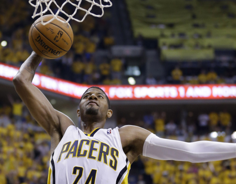 Džordžam 37 punkti, "Pacers" aptur Džeimsu un "Heat"