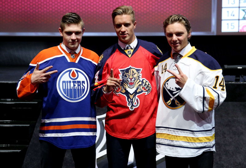 Ar 1. numuru NHL draftā "Panthers" izvēlas aizsargu Ekbladu