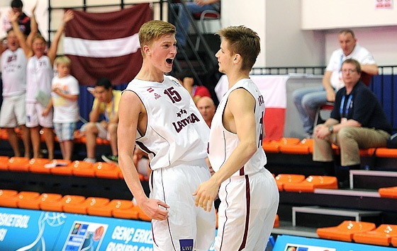 U18 puiši izslēdz Beļģiju un otrajā kārtā iesoļo ar 1-1