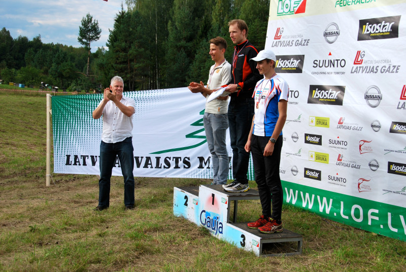 Sirmais kļūst par Latvijas čempionu orientēšanās vidējā distancē