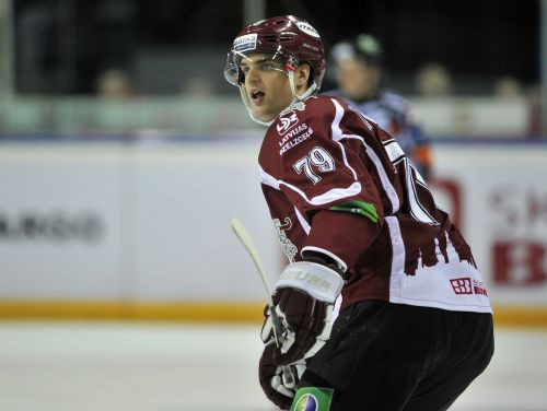 Pavlovs dosies uz ECHL klubu "Eagles"