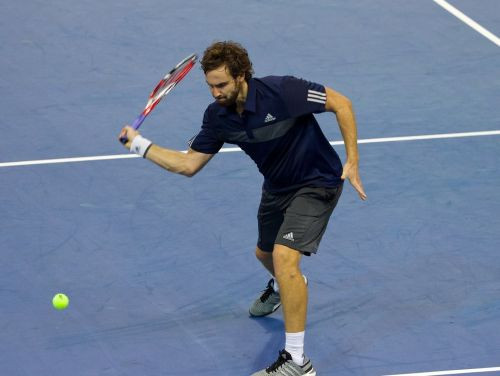 Gulbis atkal piekāpjas Beneto un apstājas Malaizijas pusfinālā