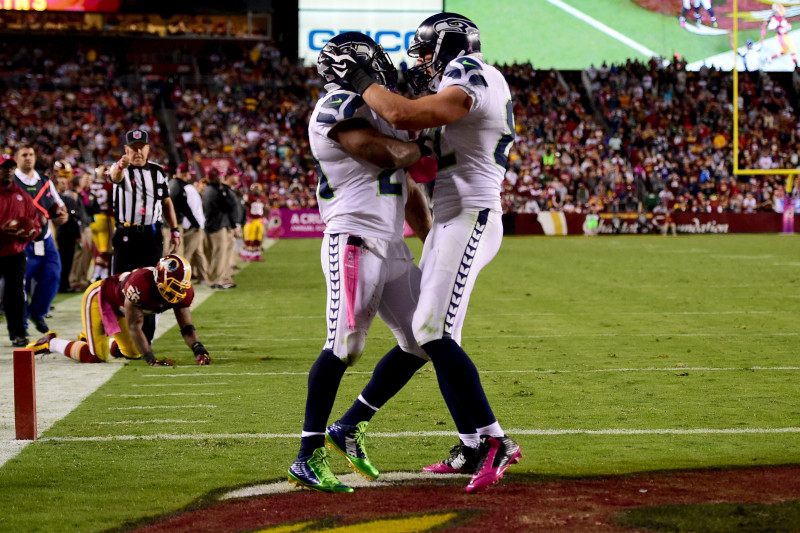 "Seahawks" grūtā cīņā pieveic "Redskins"