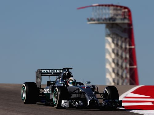 Hamiltons ASV otrajos treniņos apsteidz Rosbergu vien par nieka tiesu