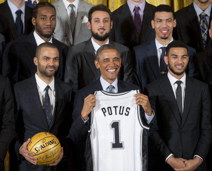 Obama: "Dankans, Pārkers un Džinobili ir labākais trio NBA vēsturē"