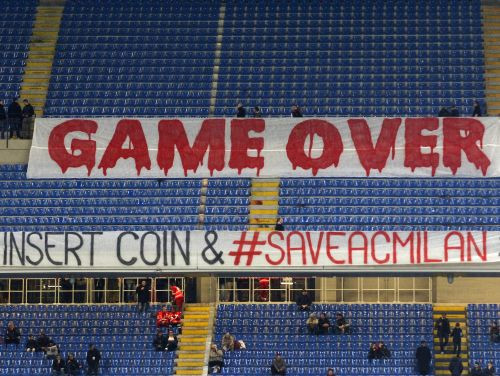"Milan" līdzjutēju oriģinālajam streikam atbild ar uzvaru