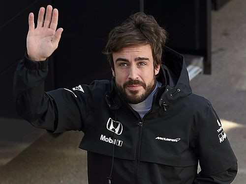 Alonso un Botass pielaisti startam Malaizijas "Grand Prix"