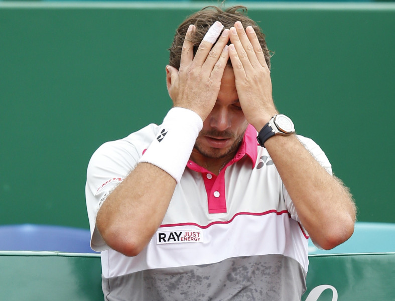 Vavrinka bezcerīgi kapitulē Dimitrovam, Monfīss apspēlē Federeru