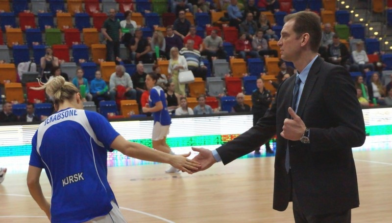 Jēkabsones "netīrais ducis" palīdz Vētram izdzīvot Orenburgā, Zvirgzdiņam 1-0