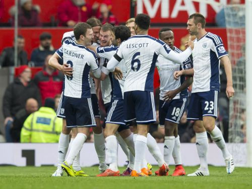 WBA šokē "Manchester United", "Liverpool" turpina cīņu par ČL