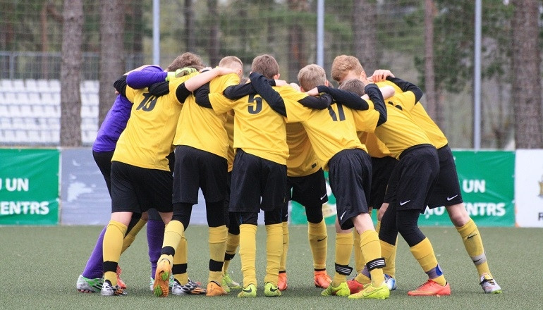 Rīgas komanda uzvar LFF Futbola akadēmijas U-14 reģionu izlašu turnīrā