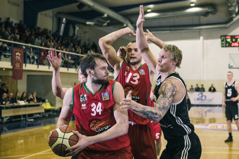 Helmanis un "Liepāja/Triobet" Kandavā nokautē VEF