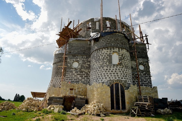 Bruknas muižā notiks ikgadējais labdarības lielkoncerts „Uzcel savu baznīcu!”