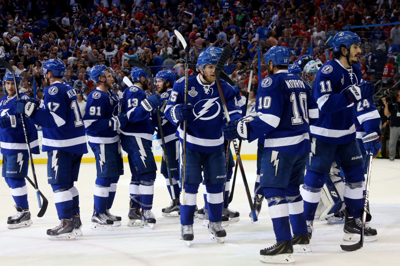 ''Lightning'' revanšējas un panāk 1-1, Bišops pamet spēli