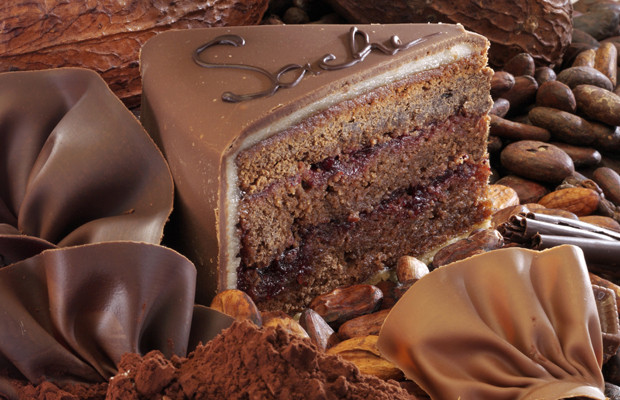 Slavenās austriešu Sacher tortes recepte
