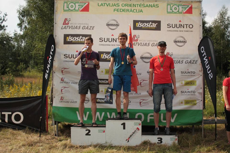 Jansona un Ozoliņš uzvar Siguldas kausā orientēšanās sportā
