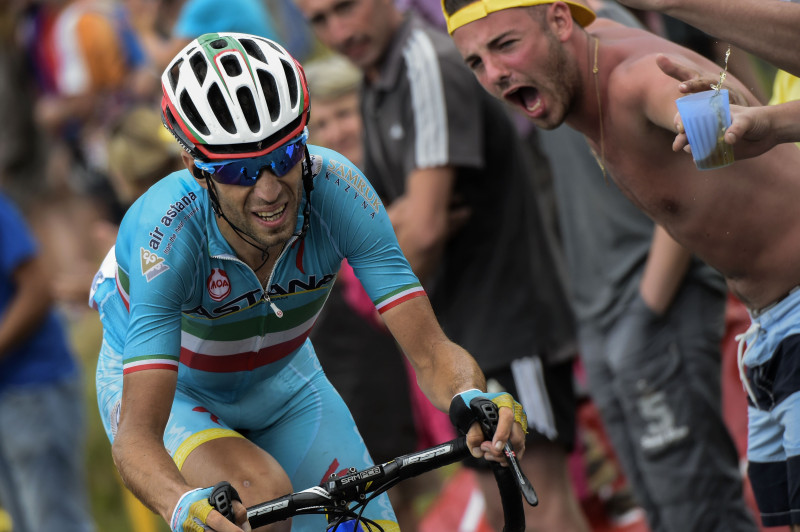 Nibali diskvalificēts par negodīgu auto izmantošanu "Vuelta a Espana"