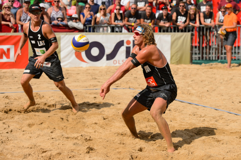 Samoilovs/Šmēdiņš zaudē Olštinas "Grand Slam" ceturtdaļfinālā