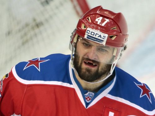 "Dinamo" viesos pie KHL labākā spēlētāja Radulova