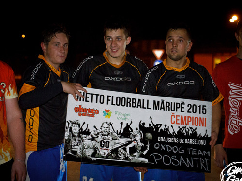 ''OXDOG team/Posantre'' uzvar Mārupes "Ghetto Floorball" un brauks uz Barselonu