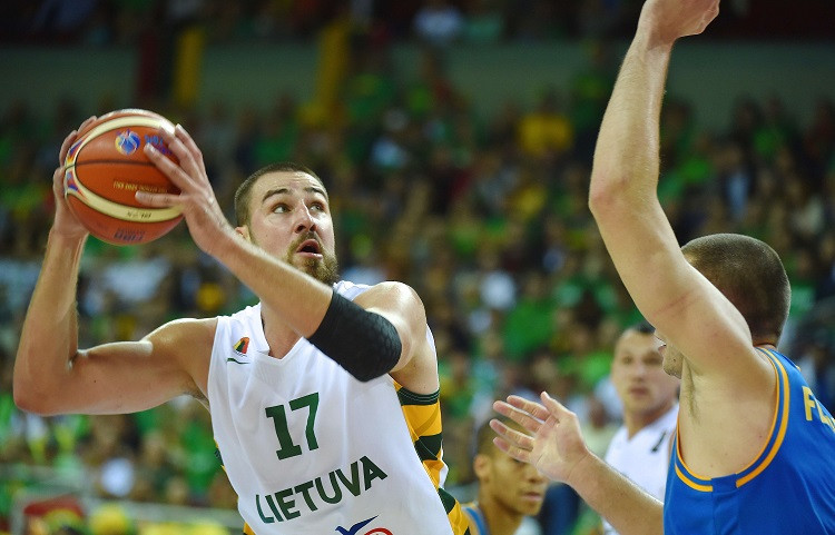 Lietuva čempionāta ievadā nosargā uzvaru pār Ukrainu