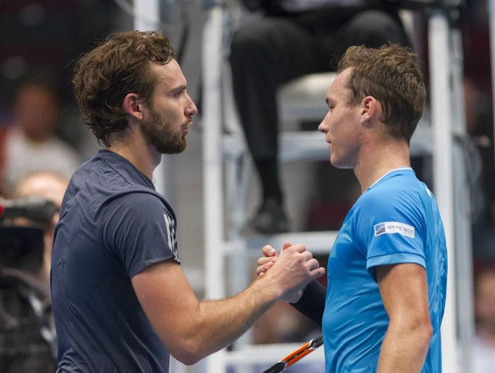 Gulbis mačā pret Isneru gūst sezonas lielāko uzvaru
