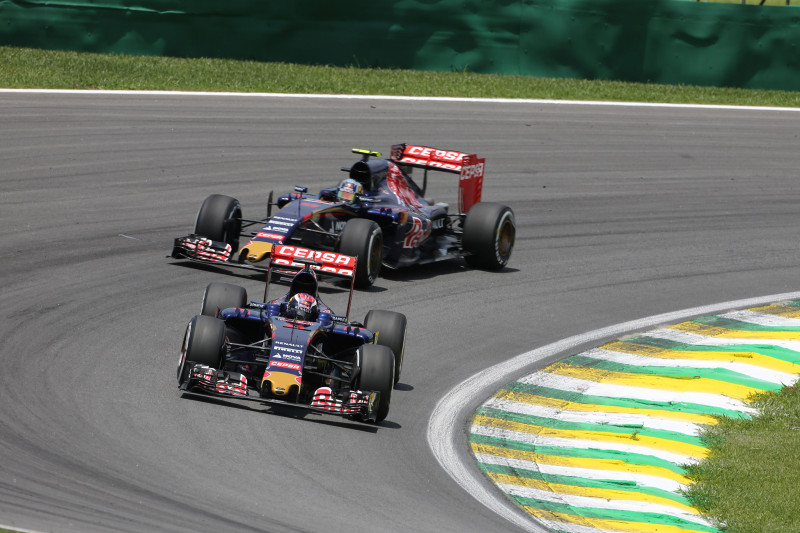 Sainss: "Ar "Ferrari" motoriem "Toro Rosso" pārspēs "Red Bull" komandu"