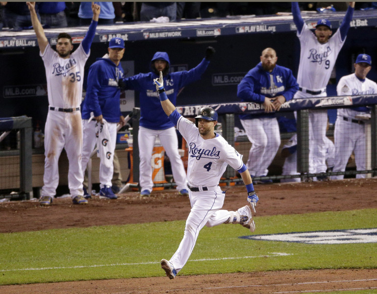 MLB čempioni "Royals" un Gordons vienojas par 72 miljoniem