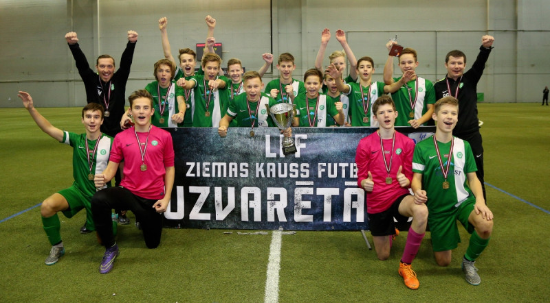 FS METTA jaunieši paliek nepārspēti un uzvar LFF "Ziemas kausa" U-15 turnīrā