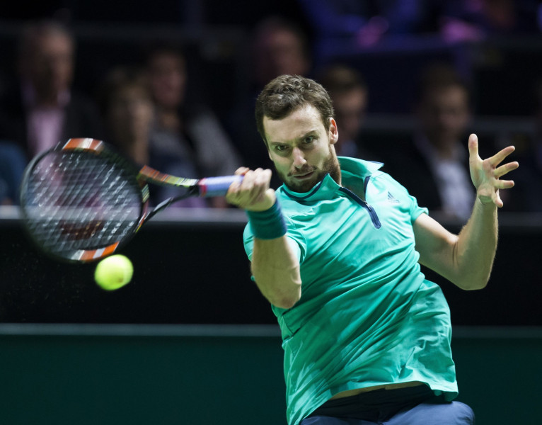 Gulbis trijos setos pārvar Marseļas turnīra 1. kārtu