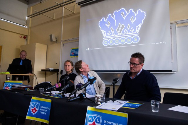 KHL bez "Crowns" un dublieru līgas, gaida Pekinas klubu