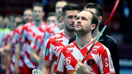 Julkunens Zviedrijas čempionus maina pret Šveices čempioniem